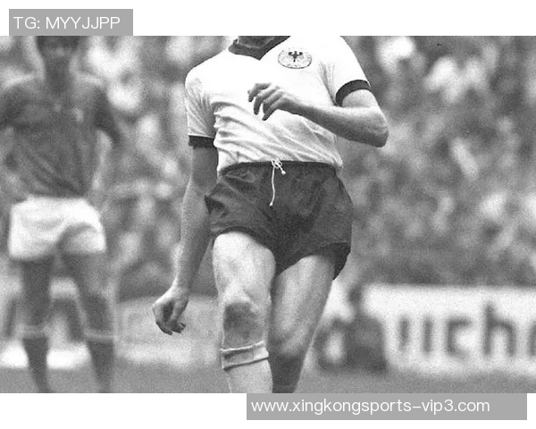 足球超级球星的母队背景与成名历程解析 足球超级球星的母队背景与成名历程解析